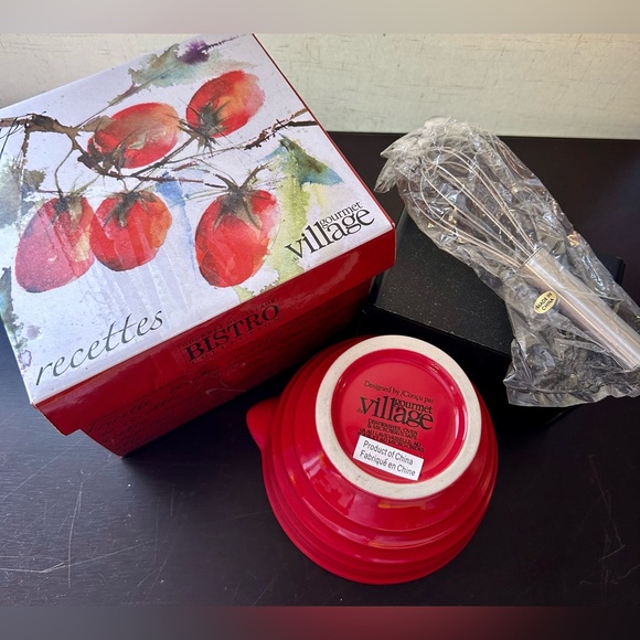 NIB Gourmet du Village Whisk & Bowl Set with box. - Picture 5 of 13